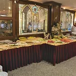 Hotel Grand Medya 4*