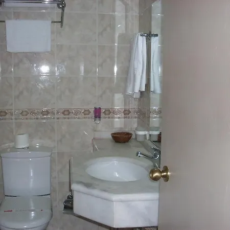 فندق Grand Medya