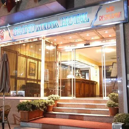Grand Medya Отель