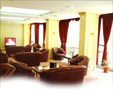 Отель Grand Medya